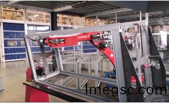 二氧(yang)化碳(tan)弧銲機器(qi)人