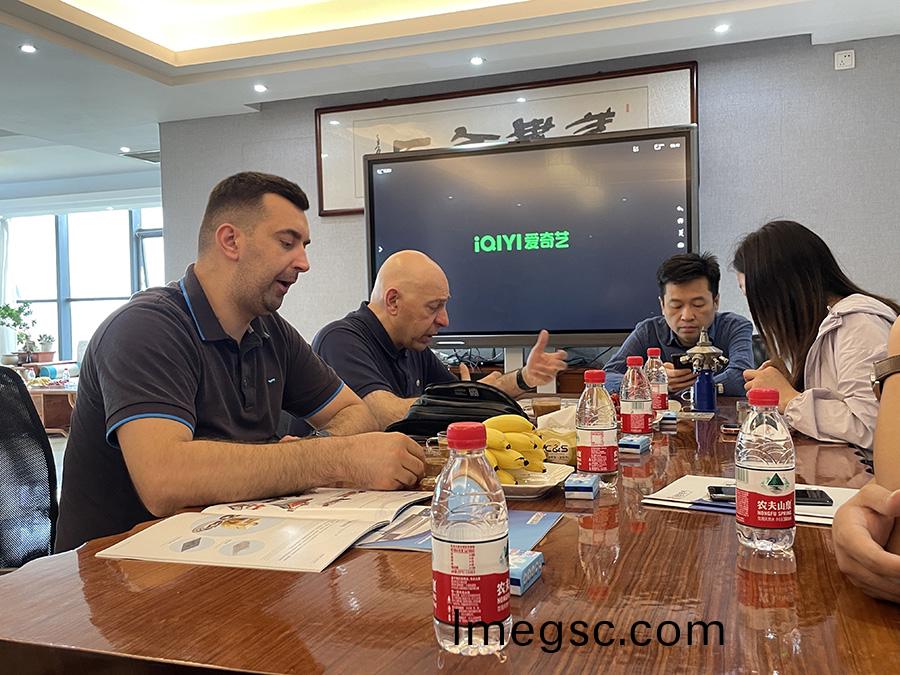 六(liu)樓辦(ban)公(gong)室(shi)(1)